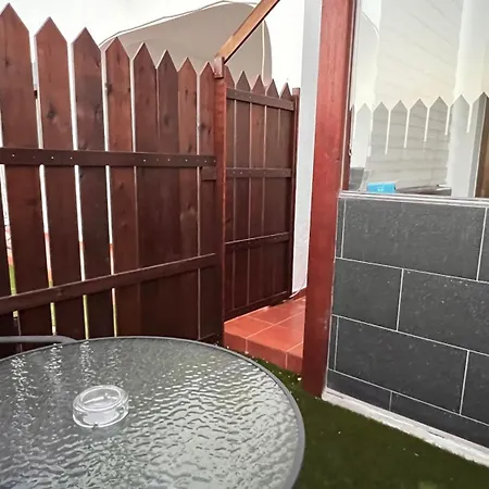 Estudio Agradable, Con Jacuzzi, Terraza Y Barbacoa, Totalmente Independiente Apartment
