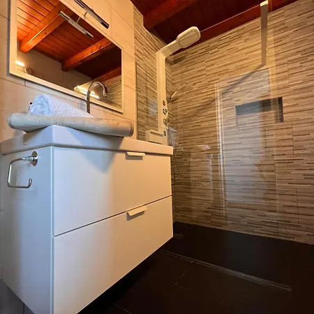 Estudio Agradable, Con Jacuzzi, Terraza Y Barbacoa, Totalmente Independiente